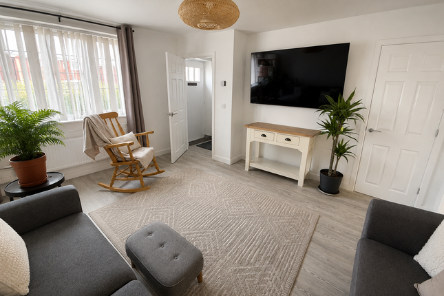 4, Mowbray Drive, Leicester photo 2