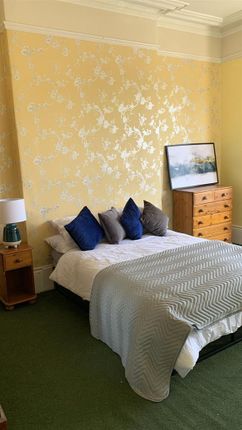 Room to rent in St. Brannocks Road, Ilfracombe
