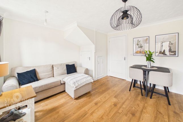 15 Pennycress Drive, Wymondham photo 3