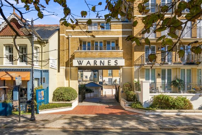 Apartment 20, Warnes, Steyne Gardens, Worthing photo 2