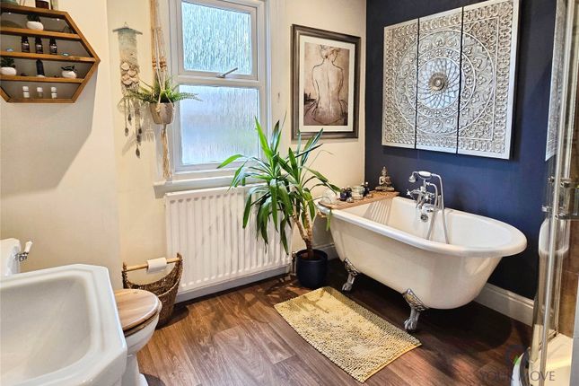 102, Willow Street, Shropshire photo 4