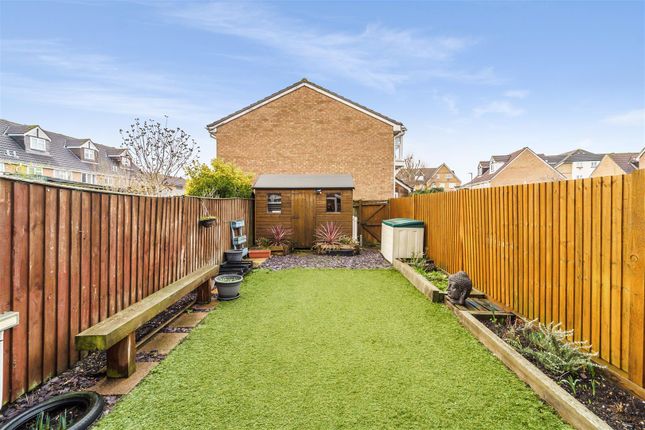 75, Heathfield Drive, Mitcham photo 3