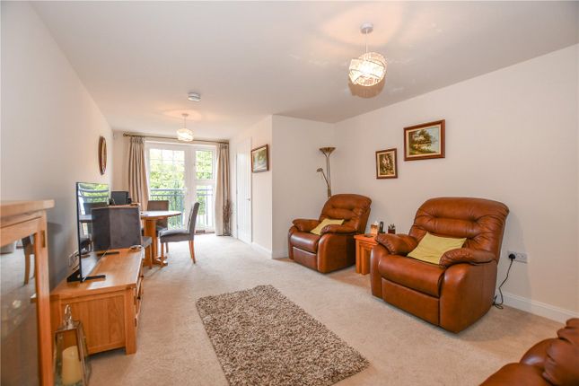 Flat 22, Oakingham Place 54-58,, Reading Road, Berkshire photo 4