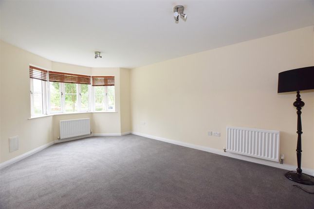 Flat to rent in Avian Avenue, Frogmore, St. Albans