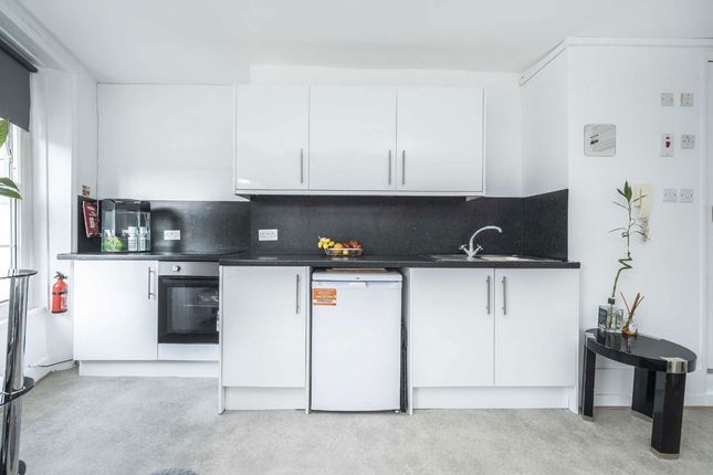 Flat 6, 2, Malden Road, London photo 3