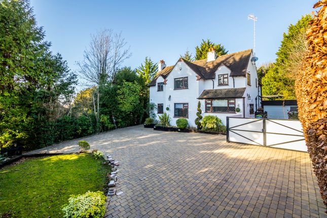 Thumbnail Detached house for sale in Greenhill Road, Sevenoaks