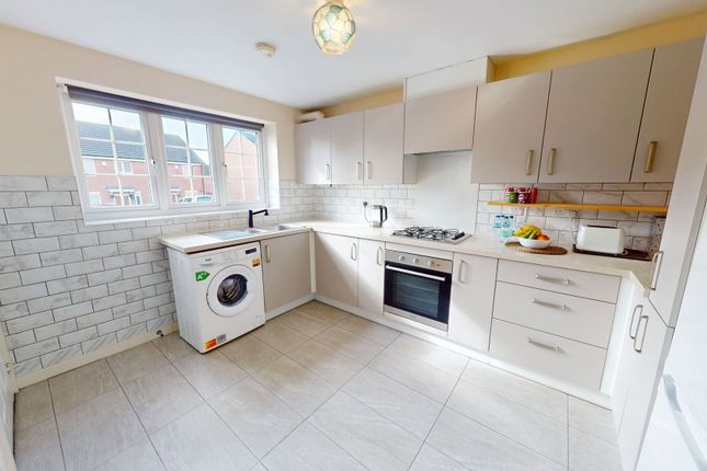 61 Commercial Road, Stoke-On-Trent photo 3