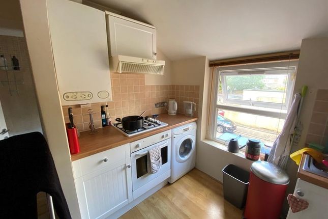 Flat to rent in Prince Of Wales Avenue, Reading
