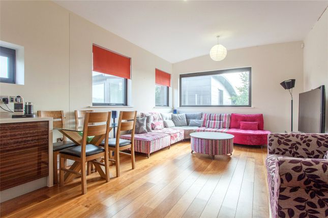 Flat for sale in Henley Gate, Henley-On-Thames, Oxfordshire