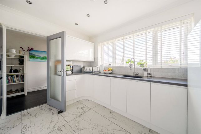 18, Churchill Crescent, Headley photo 4