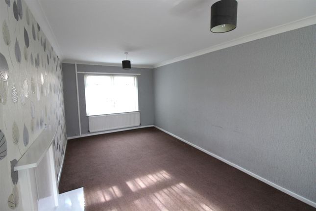 119, Rievaulx Avenue, Billingham photo 2