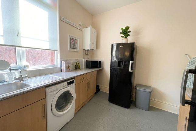 Flat 3, 19 Avenue Road, Grantham photo 5