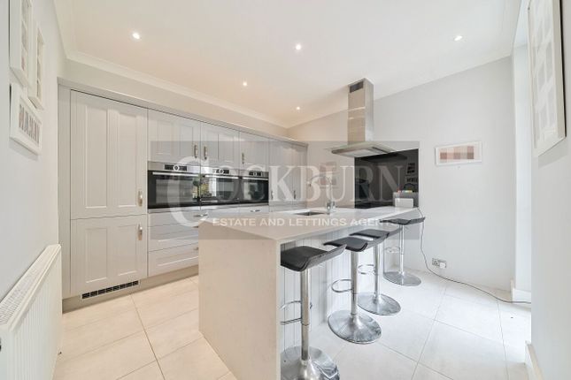 Thumbnail Terraced house for sale in Halons Road, Eltham