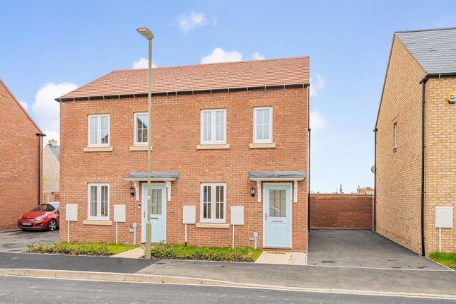 Thumbnail Semi-detached house to rent in Wisbech Road, Bicester