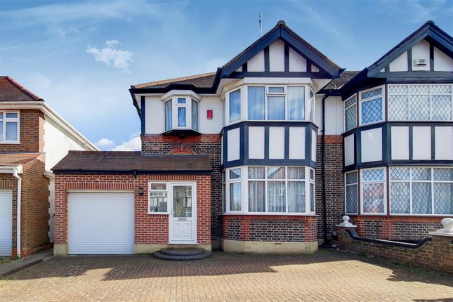 Thumbnail Semi-detached house for sale in Wynchgate, Southgate