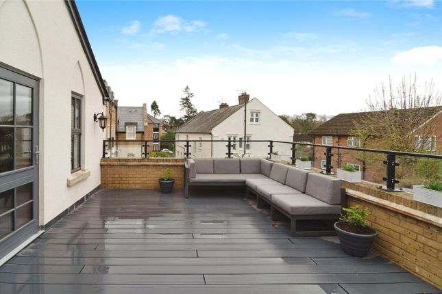 Mews house for sale in Primrose Hill, Brentwood, Essex