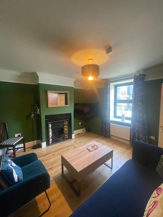 609, Halliwell Road, Bolton photo 4