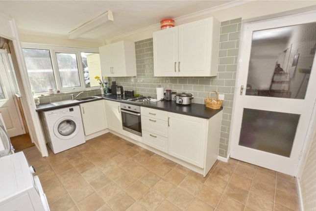 9, Milford Close, Ferndown photo 3