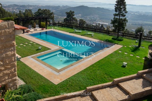 Villa for sale in 4620 Figueiras, Portugal