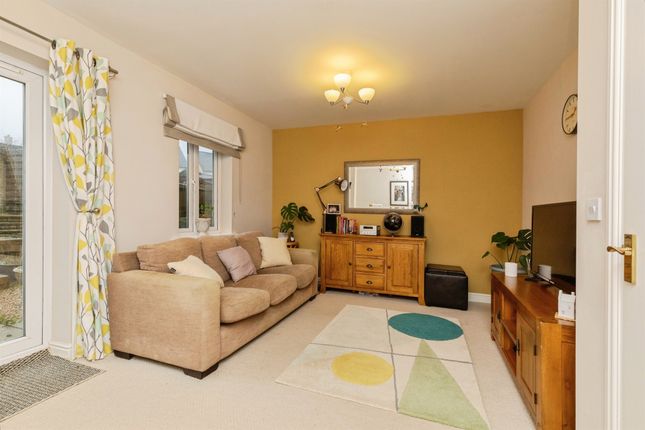 1, Middlewood Close, Bath photo 3