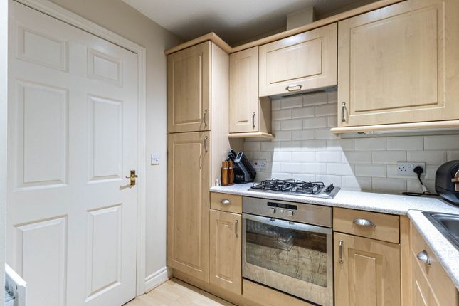 8 Benton Mews, Horbury, Wakefield photo 4