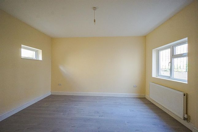 13C, Linton Road, Hastings photo 2