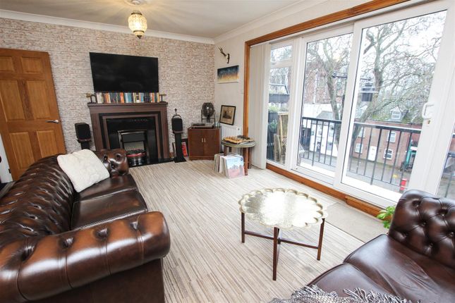 10 Leger Court, Bennetthorpe, Doncaster photo 3