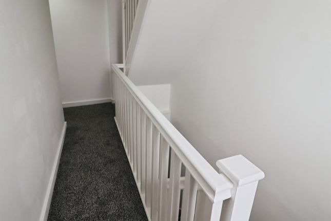 92-94, Holton Road, Barry photo 4