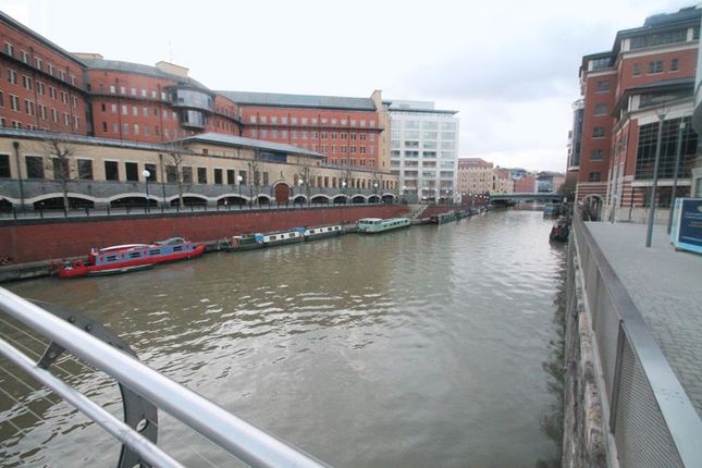 1 bed flat for sale in The Eye, Glass Wharf, Temple Quay, Bristol BS2
