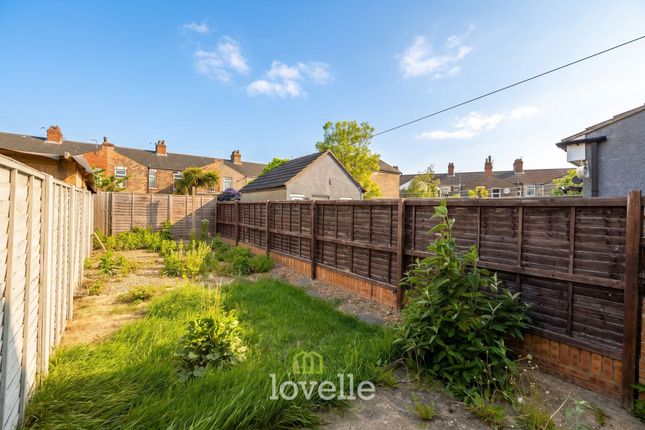 16 Johnson Street, Cleethorpes photo 4