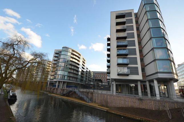 Flat for sale in Cardinal Building, High Point Village, Station Approach, Hayes