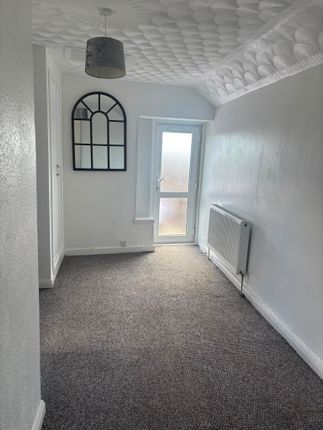 51, Norfolk street, Swansea photo 2