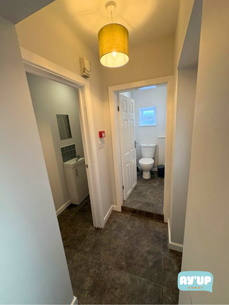 Room 1, 37 Clifton Lane, Rotherham photo 4
