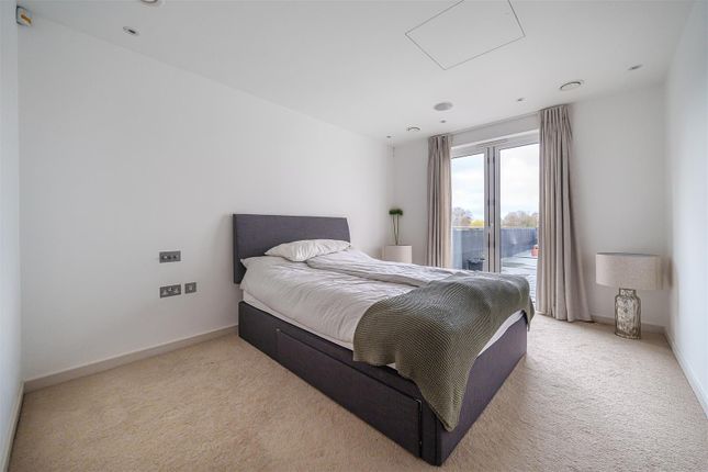 Flat for sale in Phoenix House, Campfield Road, St. Albans