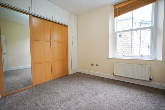 7, Hartshaw, Rotherham photo 4