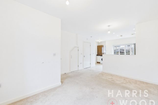 14 Barton Boulevard, Colchester, Essex photo 3