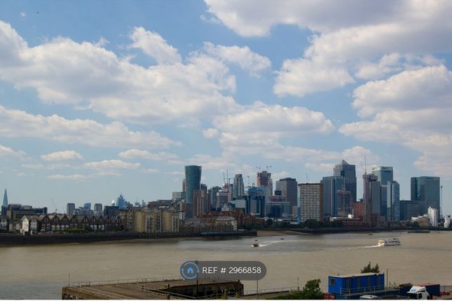 Apartment, Distel Apartments Telegraph Avenue, London photo 3