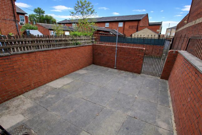 2 Box Street, Littleborough photo 3