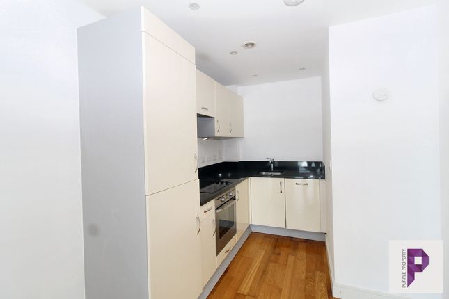 Apartment 24, Marina Point Eastreet, Chatham photo 3