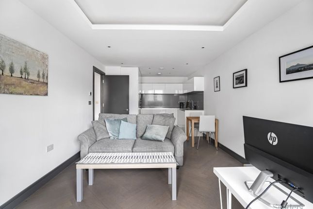 Thumbnail Flat to rent in Brewery Lane, Twickenham, Middlesex