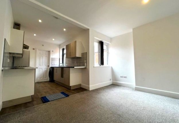 12, Victoria Street, Wigston, Leicester photo 4