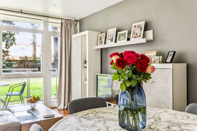 Flat for sale in Cherrywood Drive, London