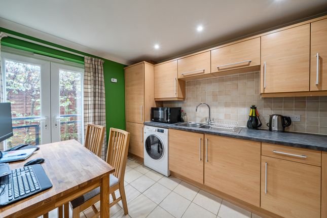 Flat 7, 30, Brasenose Driftway, Oxfordshire photo 4