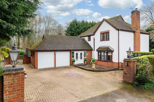 Detached house for sale in The Crest, Welwyn