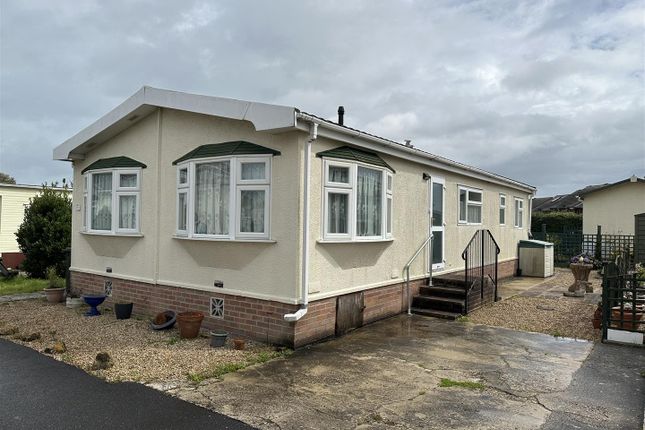 Mobile/park home for sale in Putton Lane, Chickerell, Weymouth