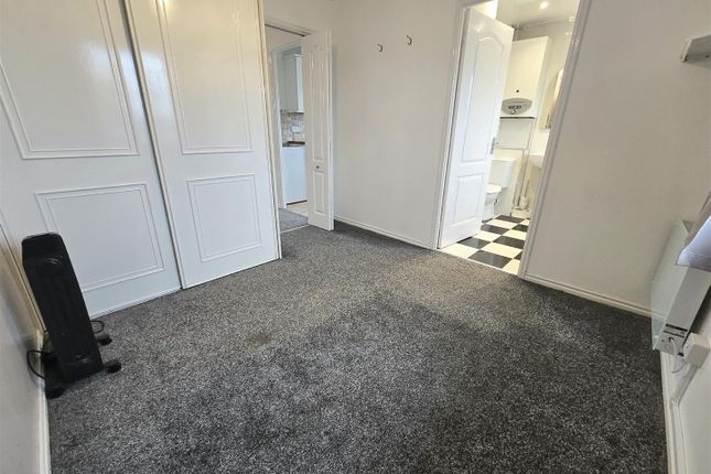 1, Avens Way, Ingleby Barwick photo 4
