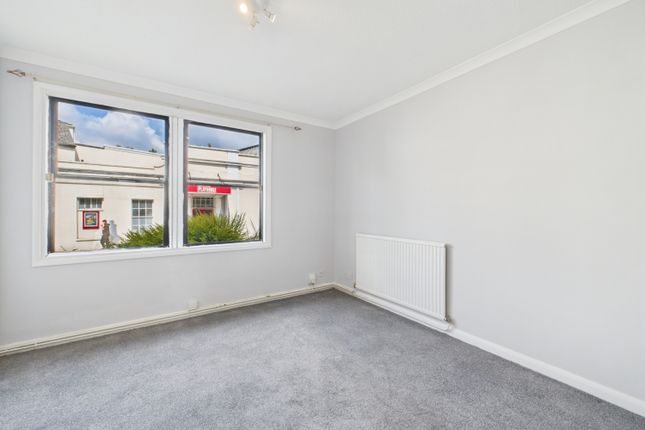 Playhouse Court, Cheltenham photo 2