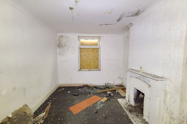 14 Henry Street North Murton, Seaham photo 4