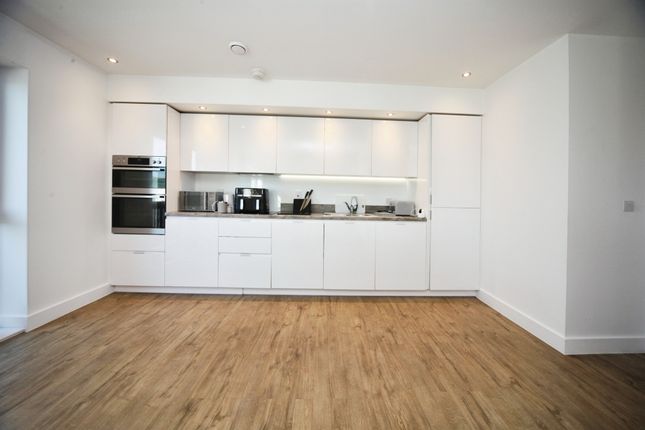 Flat 3, Ellesmere Court, Stirling Drive, Luton photo 2
