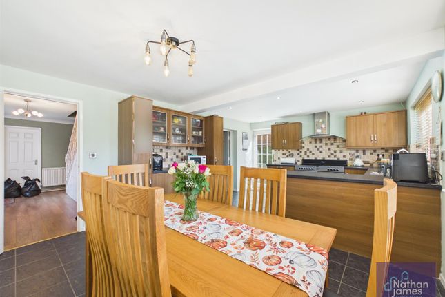 63, Wentwood View, Caldicot photo 3